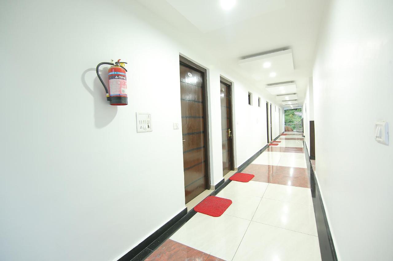 Fabhotel Sakshi Uttarkāshi Buitenkant foto
