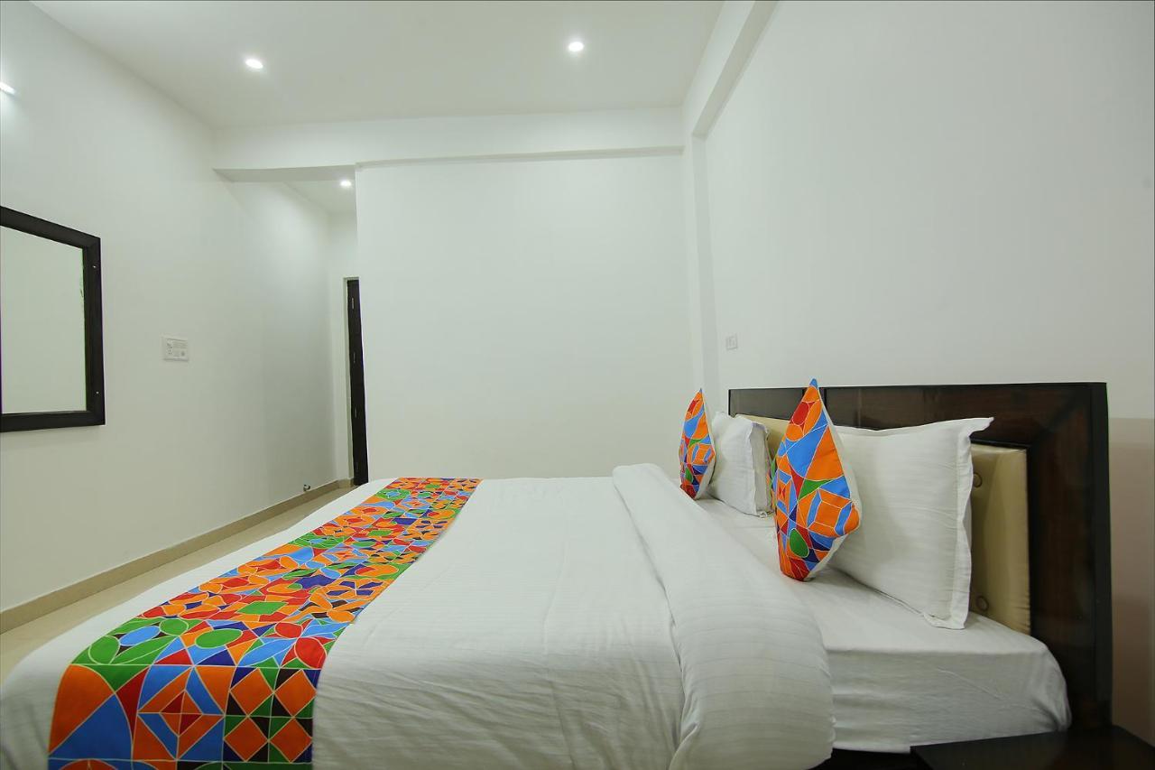 Fabhotel Sakshi Uttarkāshi Buitenkant foto