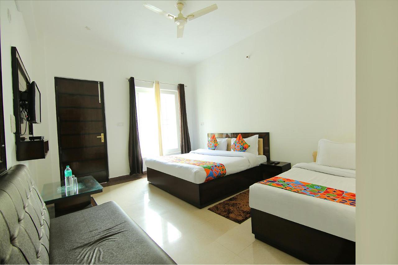 Fabhotel Sakshi Uttarkāshi Buitenkant foto