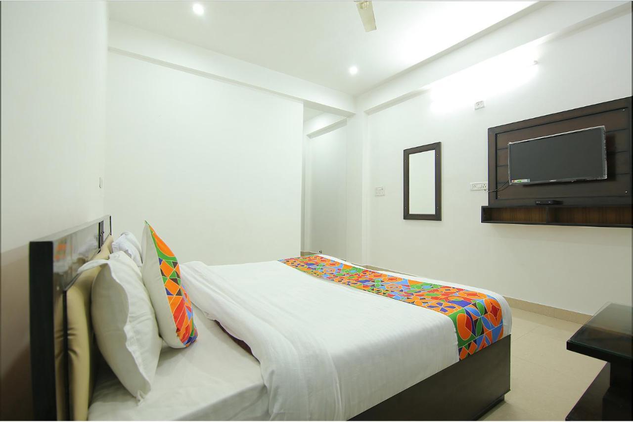 Fabhotel Sakshi Uttarkāshi Buitenkant foto